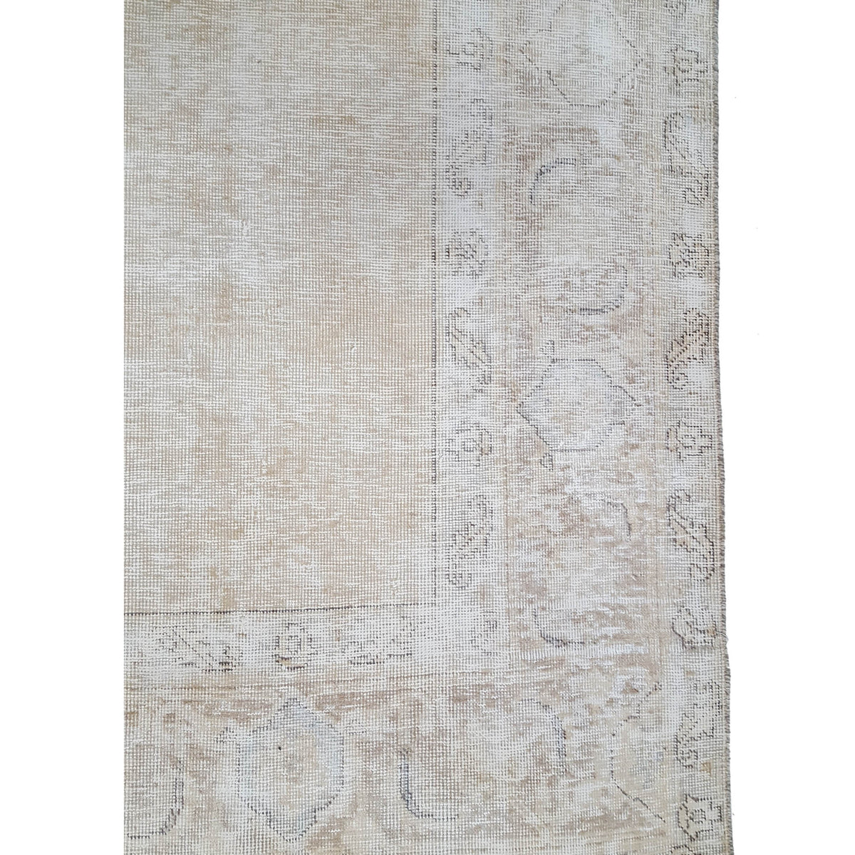 Pacific Vintage 42087 Ivory Ivory Vintage Hand Knotted Rug