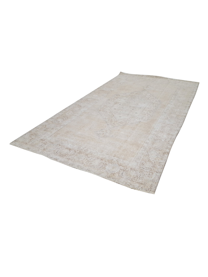 Pacific Vintage 42087 Ivory Ivory Vintage Hand Knotted Rug