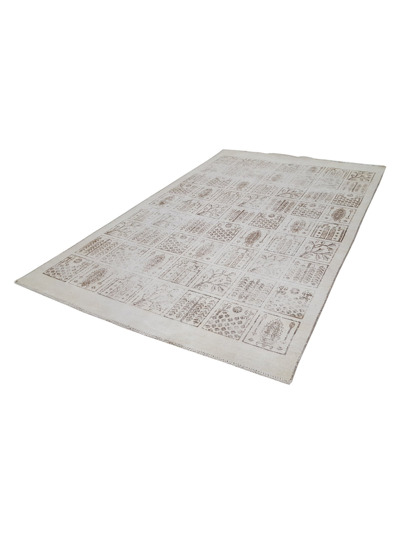 Pacific Vintage 42090 Ivory Ivory Vintage Hand Knotted Rug