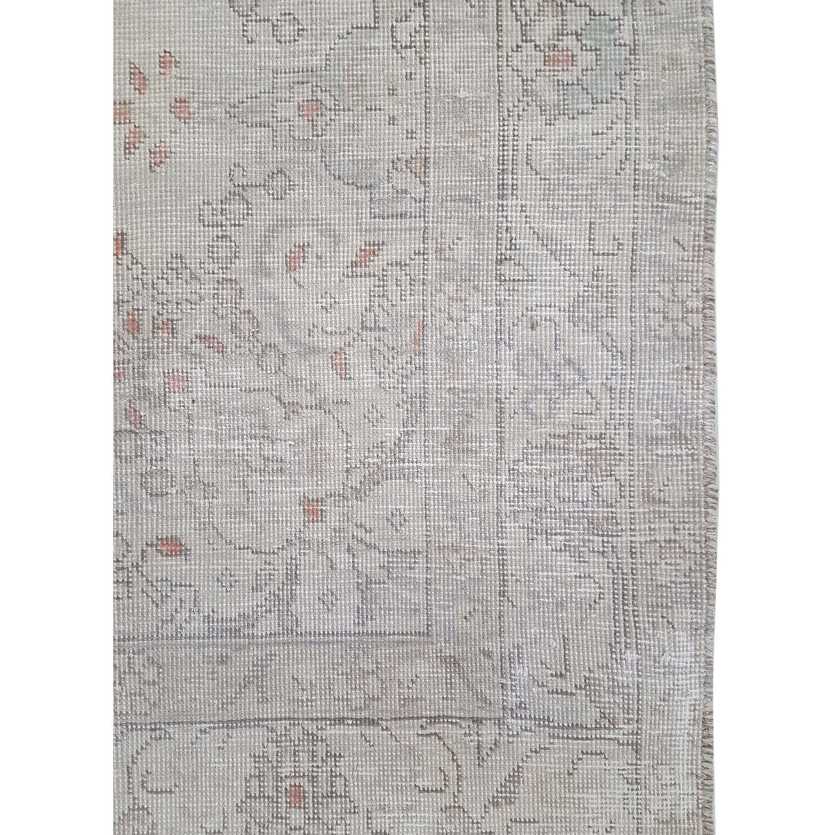 Pacific Vintage 42109 Ivory Ivory Vintage Hand Knotted Rug