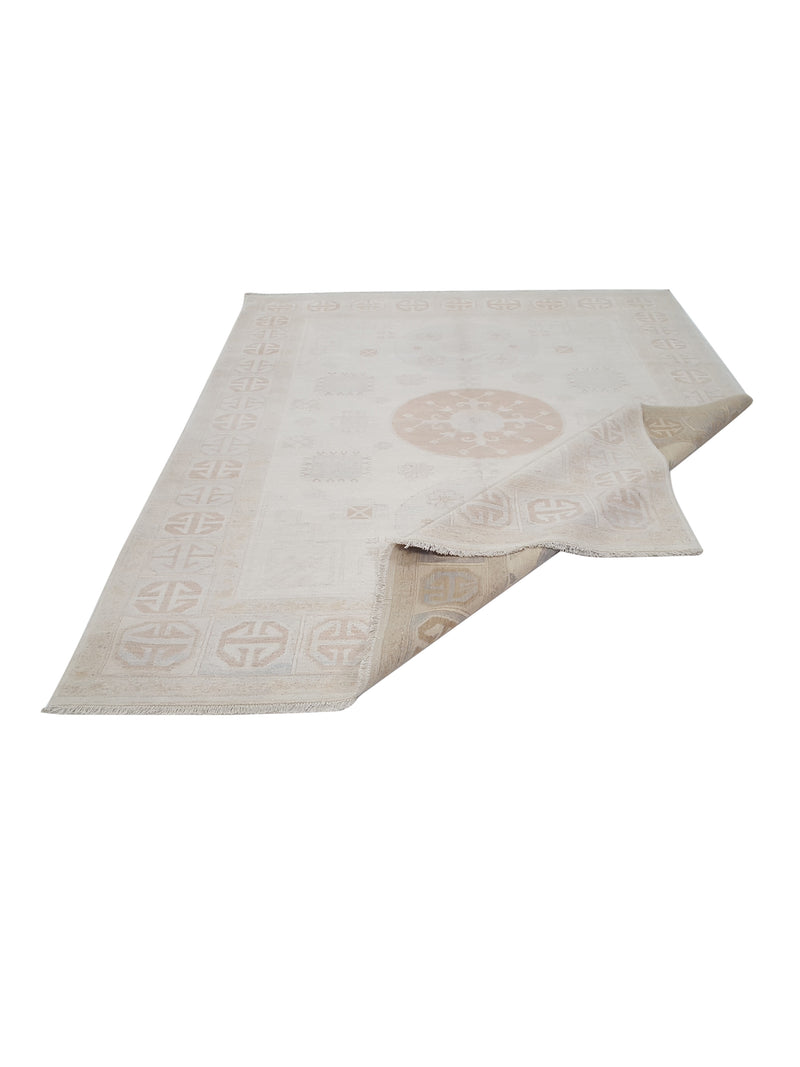 Pacific Ziegler 42139 Ivory Ivory Transitional Hand Knotted Rug