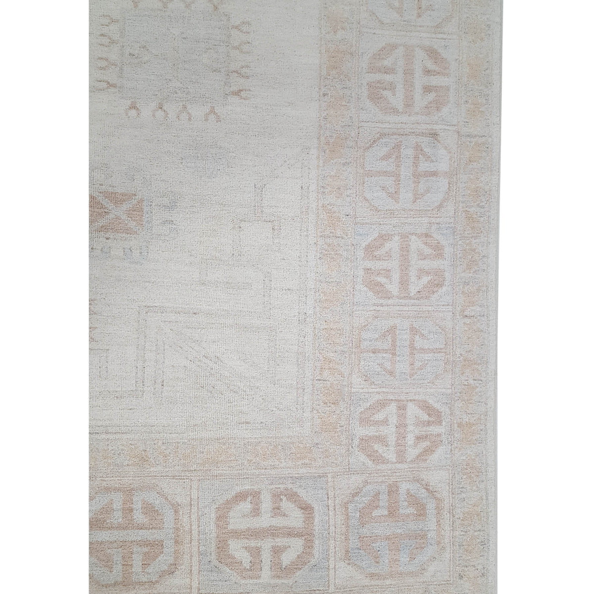 Pacific Ziegler 42139 Ivory Ivory Transitional Hand Knotted Rug