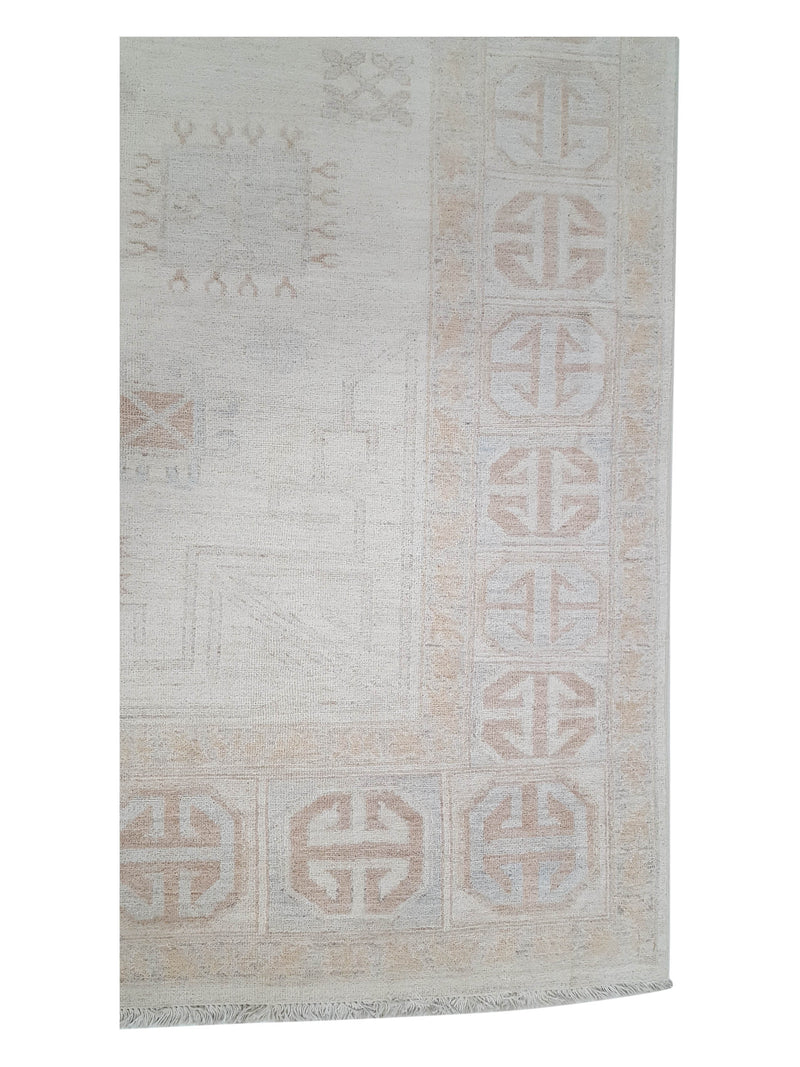 Pacific Ziegler 42139 Ivory Ivory Transitional Hand Knotted Rug