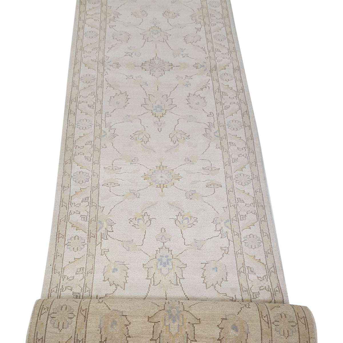 Pacific Ziegler 42185 Ivory Ivory Transitional Hand Knotted Rug
