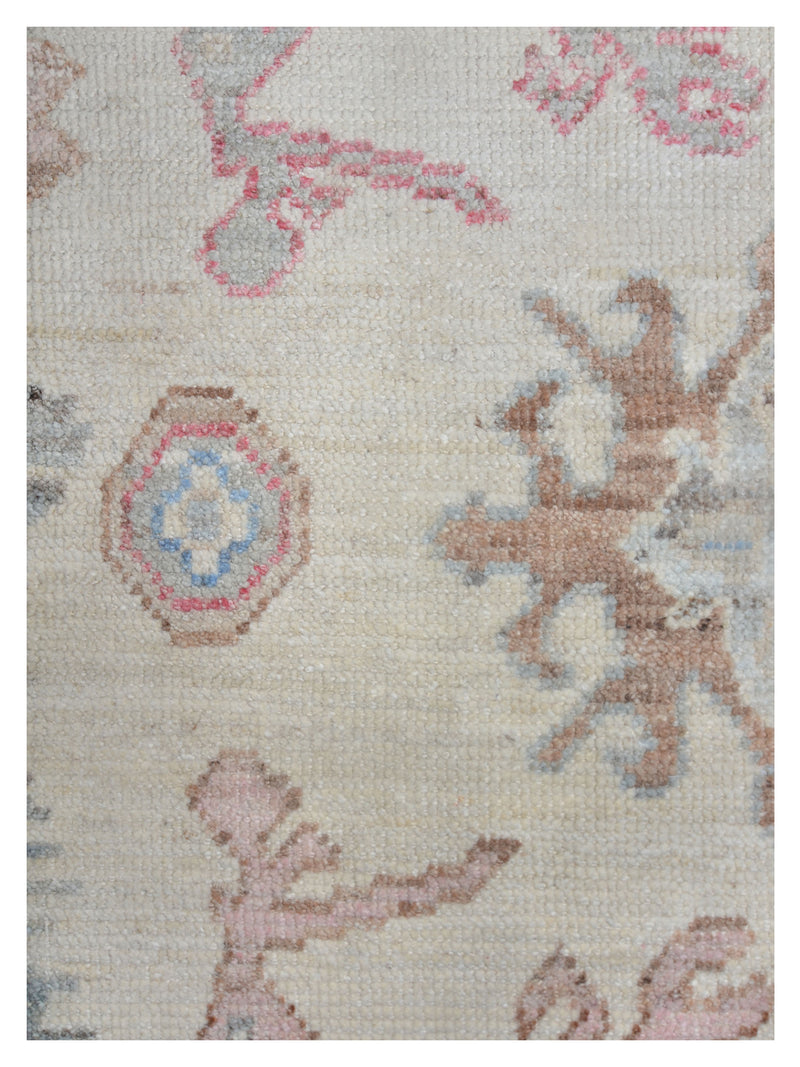 Pacific Ushak Wool Weft 42390 Ivory Grey Transitional Hand Knotted Rug