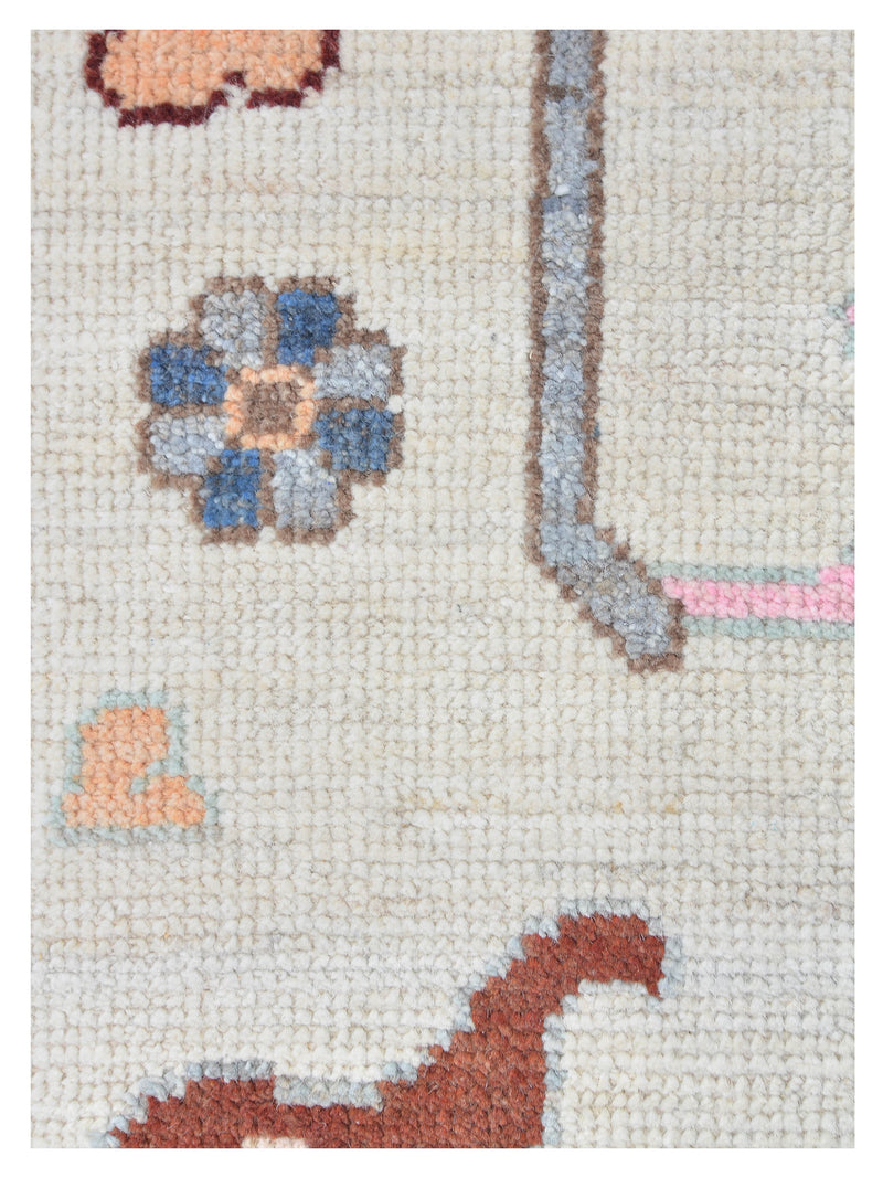 Pacific Ushak Wool Weft 42433 Ivory Grey Transitional Hand Knotted Rug