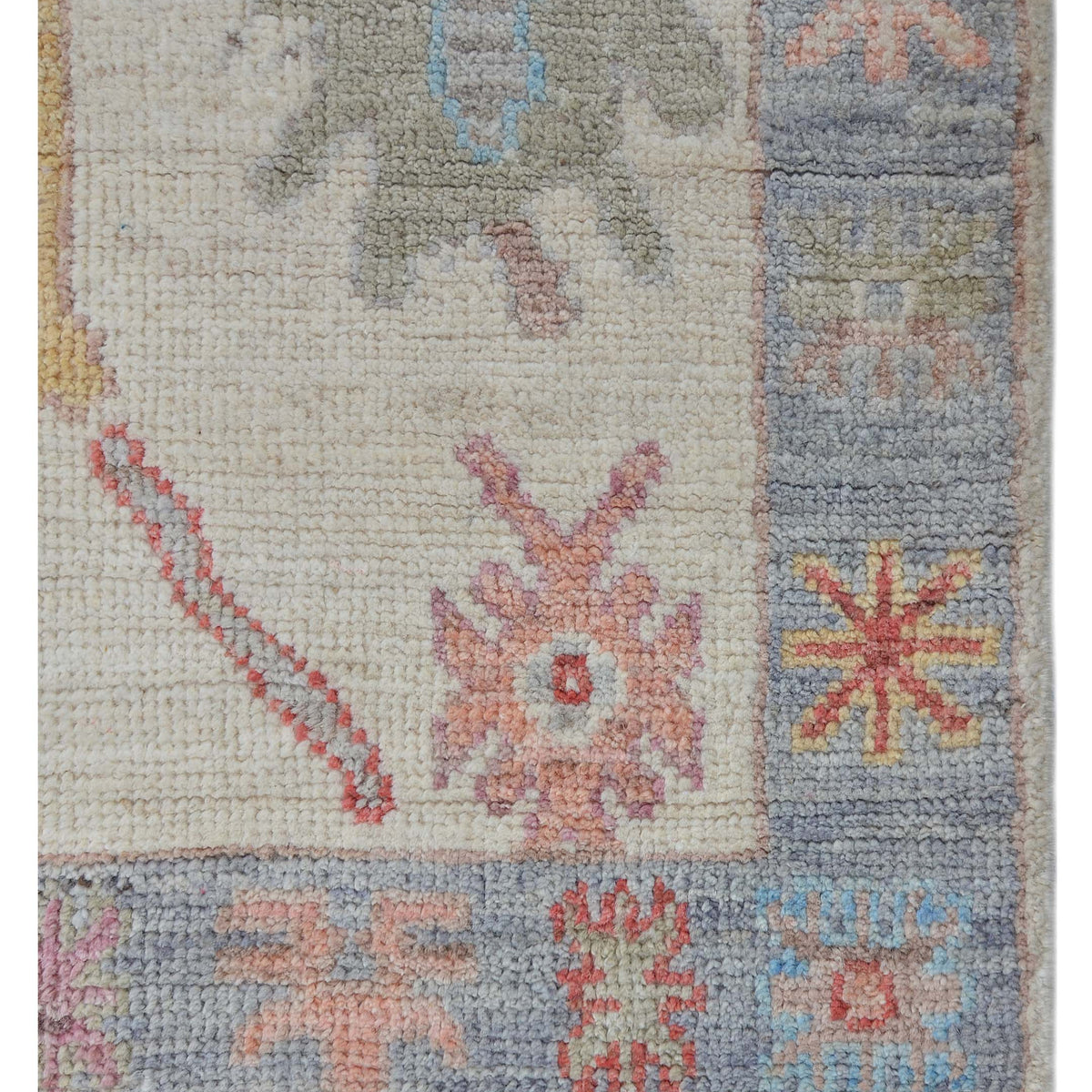 Pacific Ushak Wool Weft 42441 Ivory Grey Transitional Hand Knotted Rug
