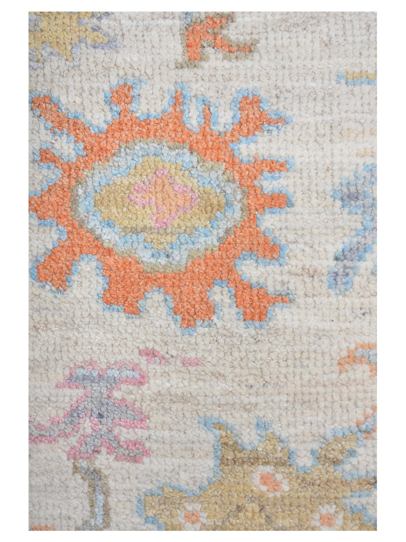 Pacific Ushak Wool Weft 42469 Ivory Lt.Blue Transitional Hand Knotted Rug