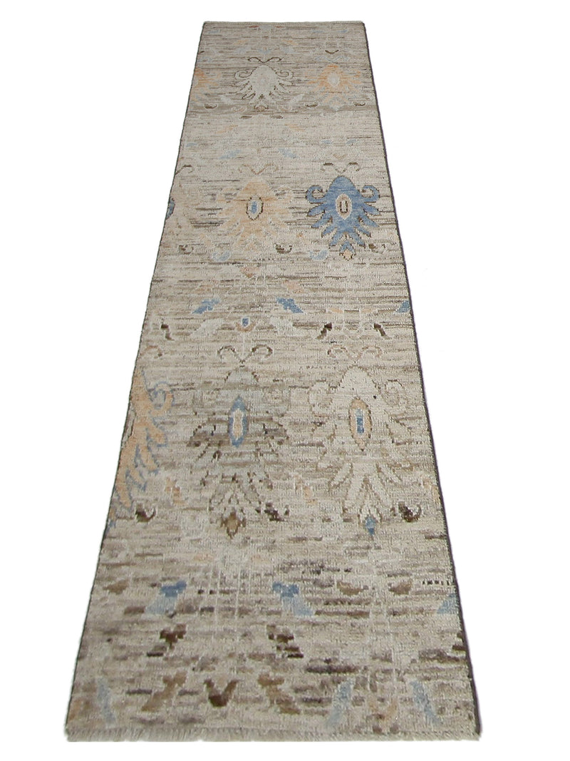 Pacific Ushak Wool Weft 42510 Linen Latte Transitional Hand Knotted Rug