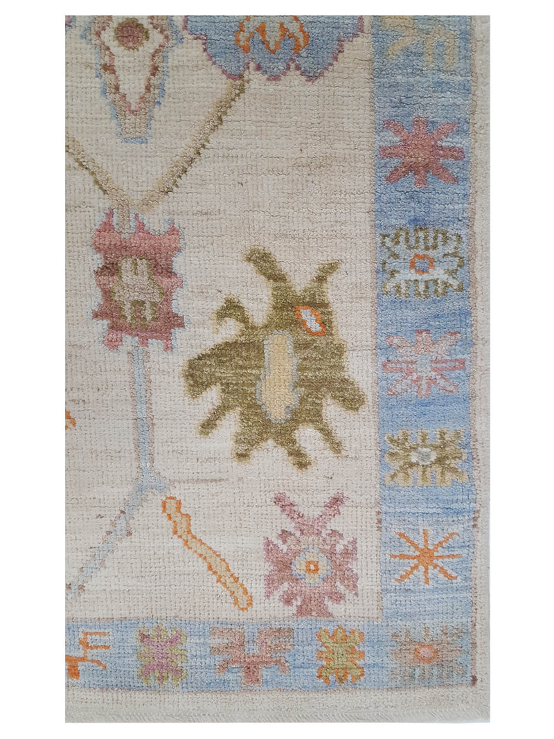 Pacific Ushak Wool Weft 42556 Ivory Lt.Blue Transitional Hand Knotted Rug
