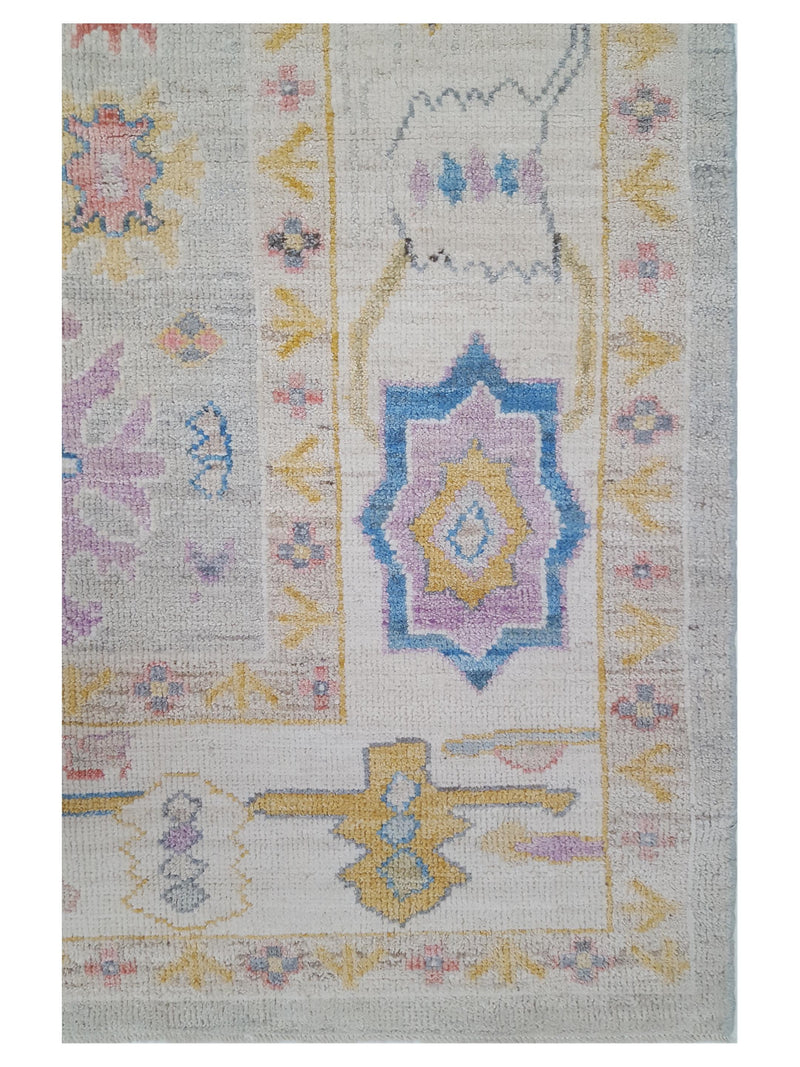 Pacific Ushak Wool Weft 42593 Lt.Grey Ivory Transitional Hand Knotted Rug