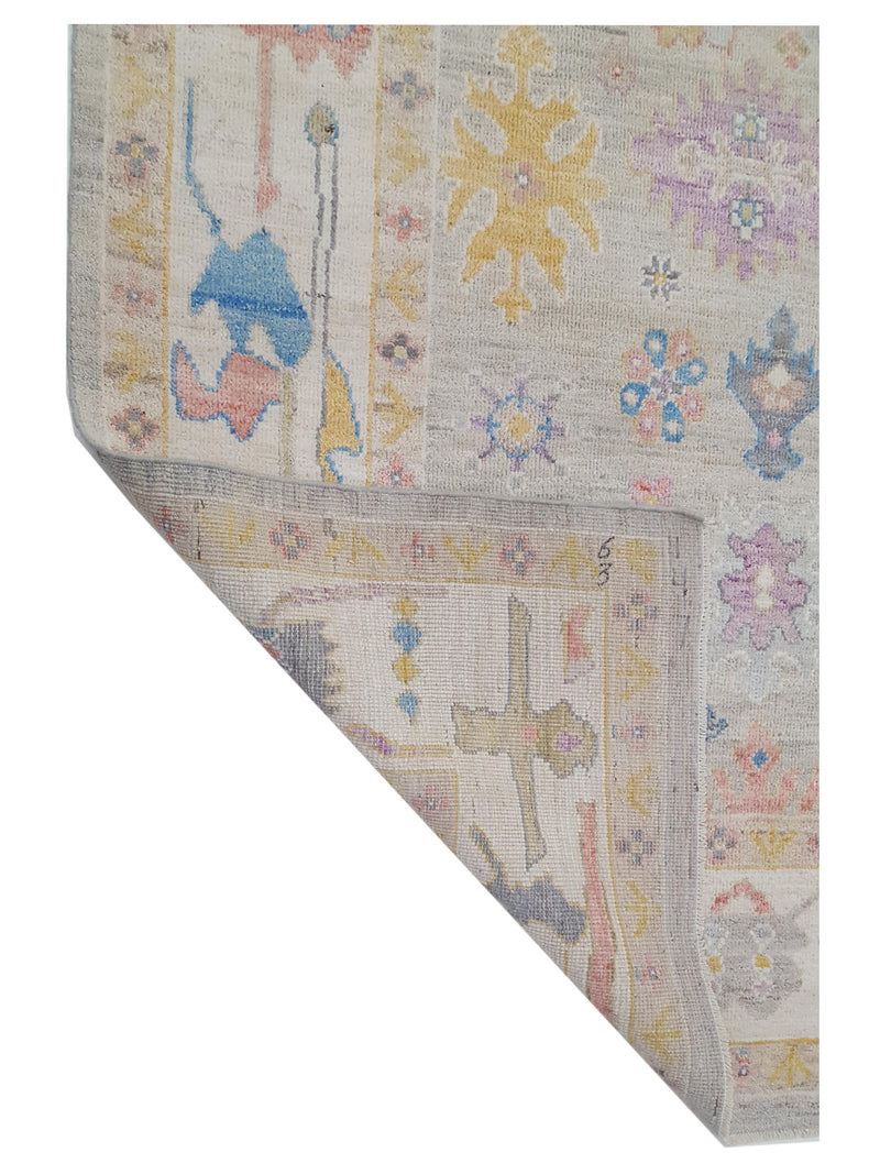 Pacific Ushak Wool Weft 42593 Lt.Grey Ivory Transitional Hand Knotted Rug