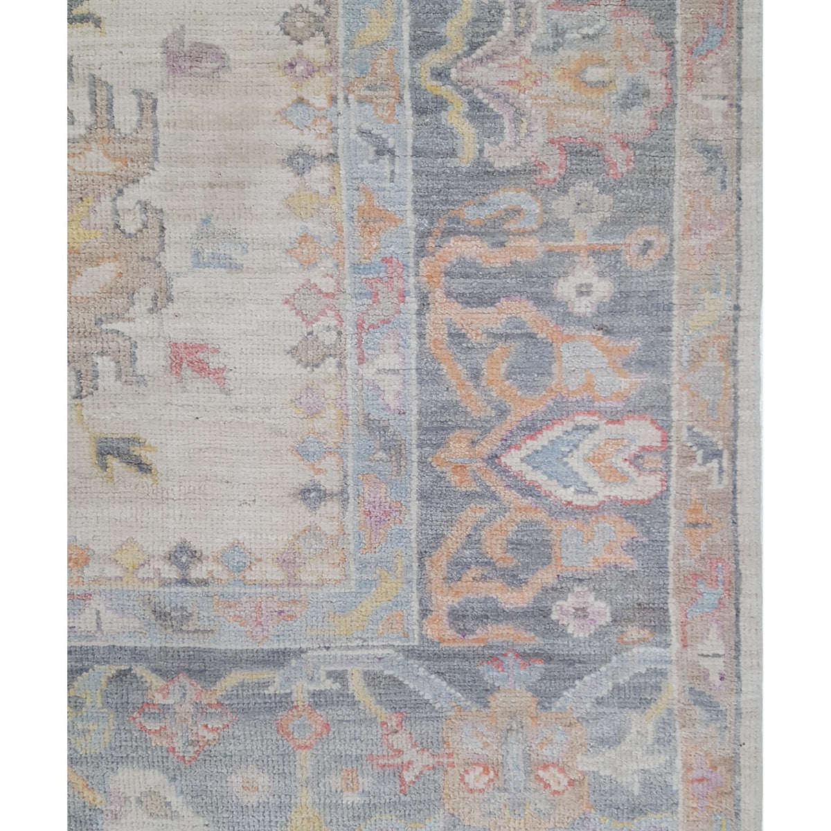 Pacific Ushak Wool Weft 42597 Ivory Grey Transitional Hand Knotted Rug