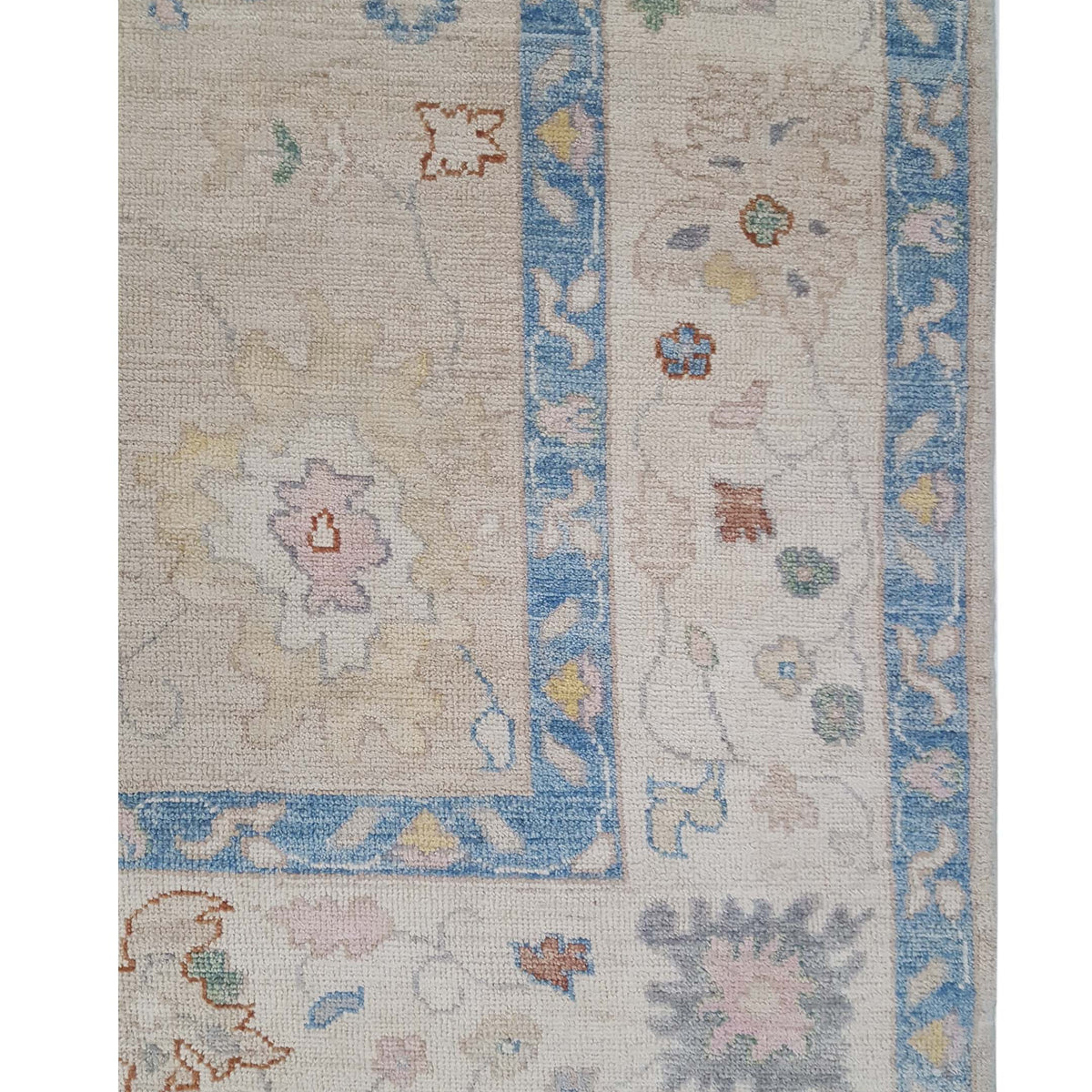 Pacific Ushak Wool Weft 42607 Beige Ivory Transitional Hand Knotted Rug