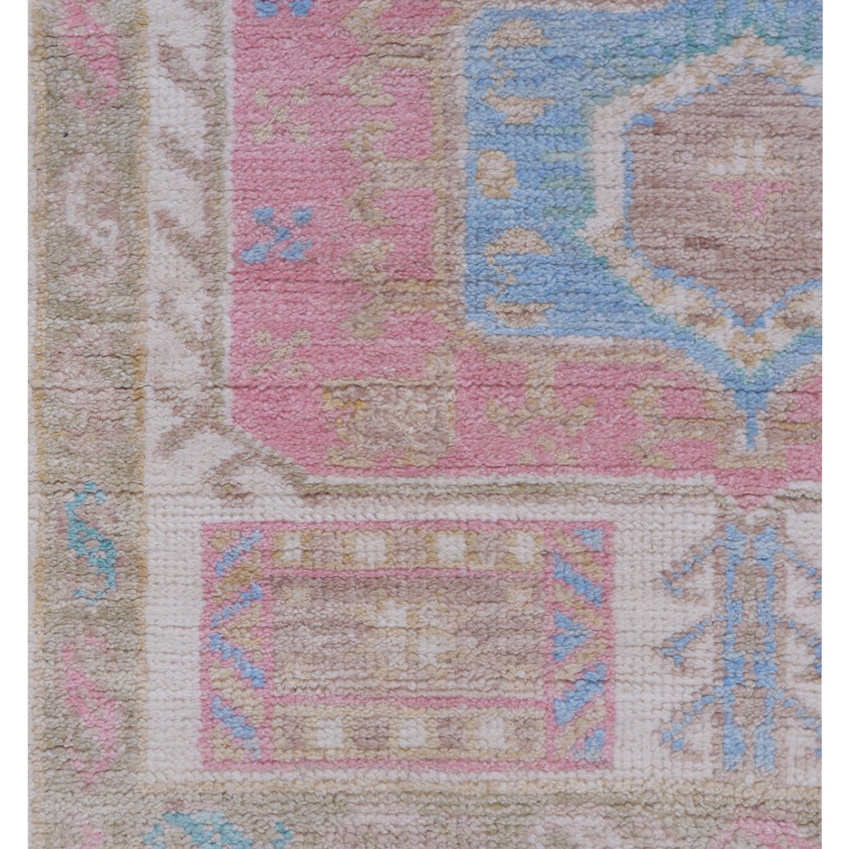 Pacific Ushak Wool Weft 42845 Ivory Lt.Green Transitional Hand Knotted Rug