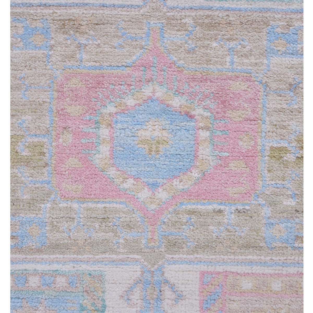 Pacific Ushak Wool Weft 42845 Ivory Lt.Green Transitional Hand Knotted Rug