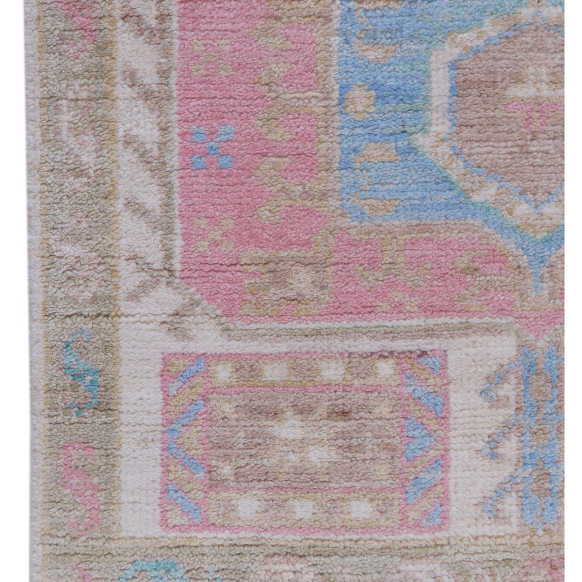 Pacific Ushak Wool Weft 42846 Ivory Lt.Green Transitional Hand Knotted Rug