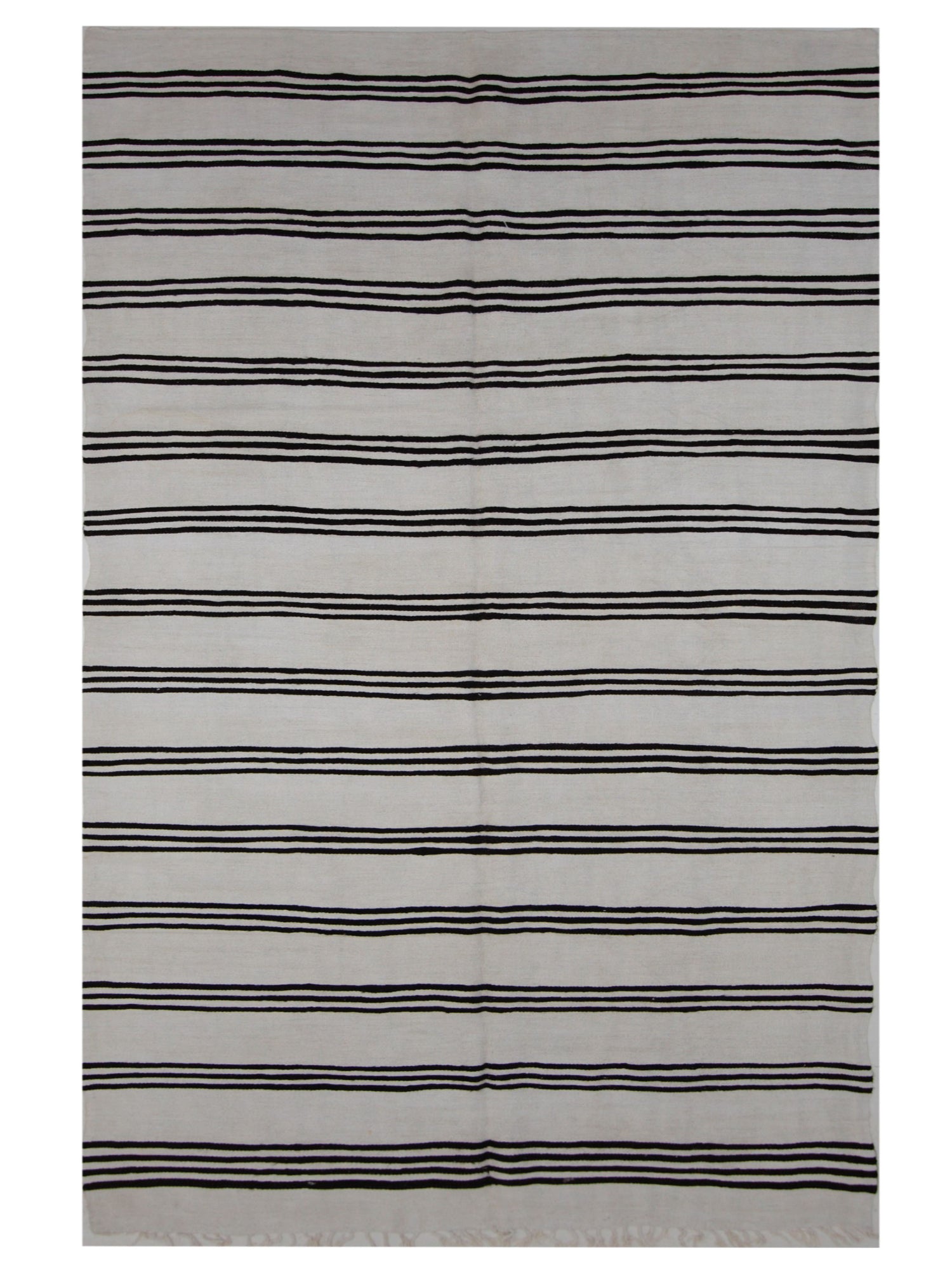 Pacific Menorca  White Black Transitional