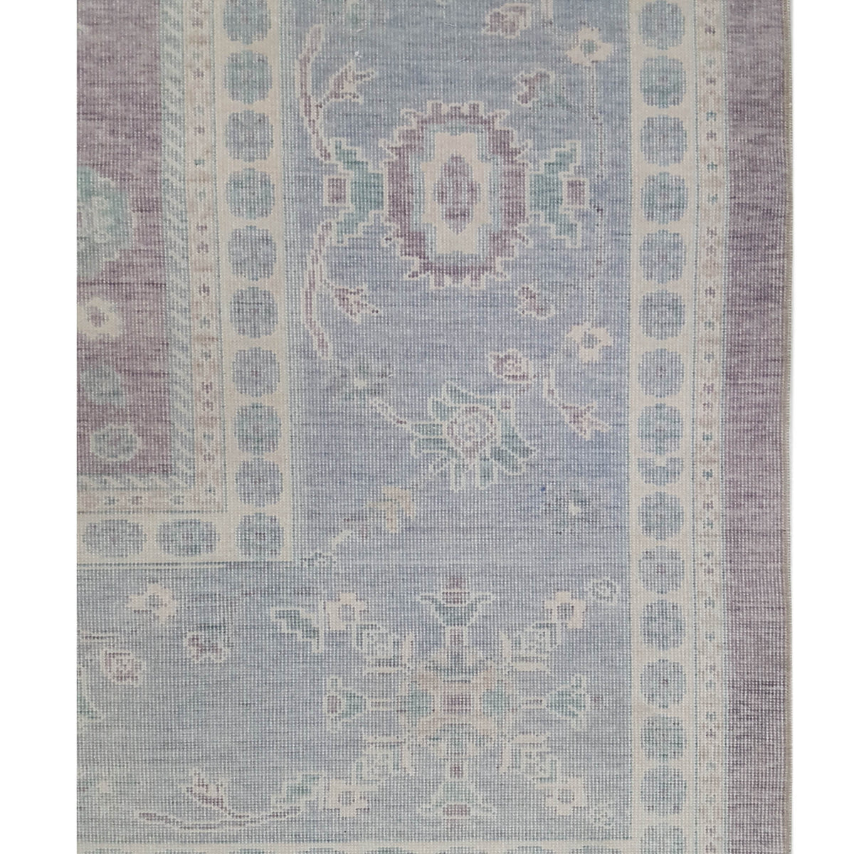 Pacific California 43070 Amethyst Grey Transitional Hand Finished Rugs
