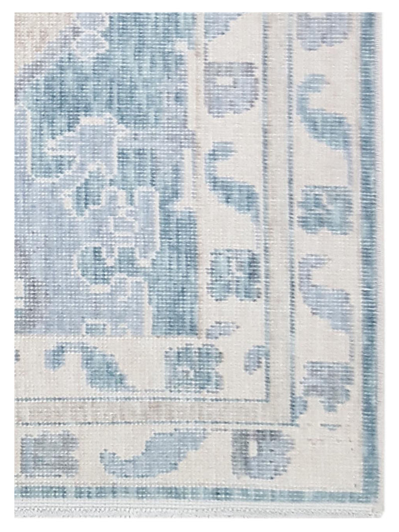 Pacific California 43158 Turquoise Ivory Transitional Hand Finished Rugs