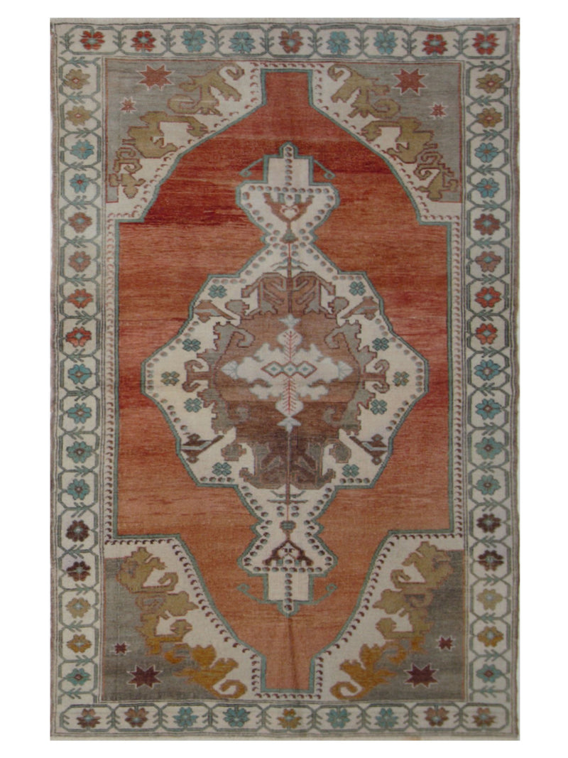 Pacific Anatolian  Rust Ivory Transitional