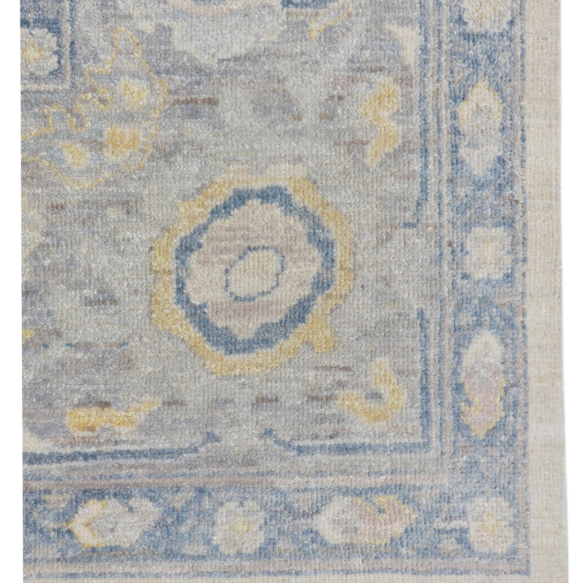 Pacific Ushak Wool Weft 43417 Ivory White Transitional Hand Knotted Rug
