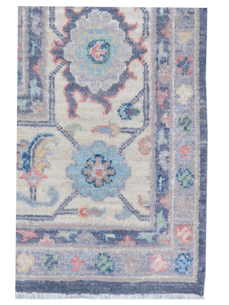 Pacific Ushak Wool Weft 43420 Grey Ivory Transitional Hand Knotted Rug