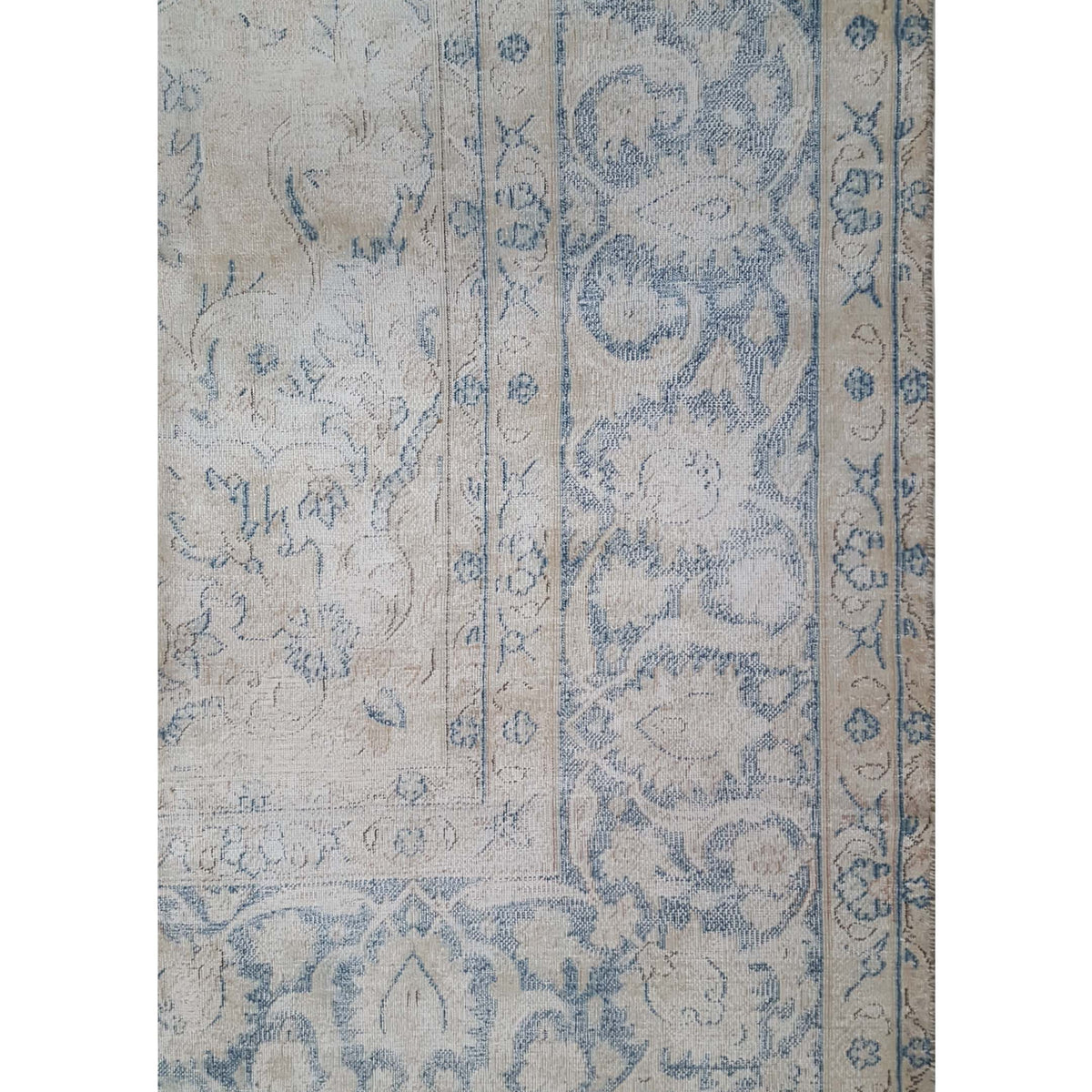 Pacific Vintage 43478 Ivory Blue Vintage Hand Knotted Rug
