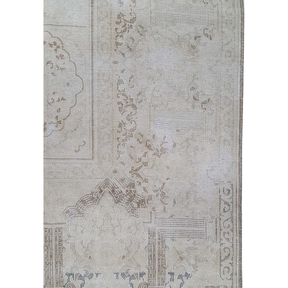 Pacific Vintage 43499 Ivory Khaki Vintage Hand Knotted Rug