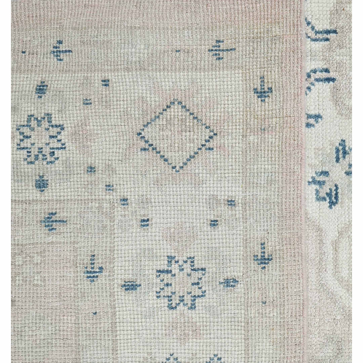 Pacific Ushak 43597 Pink Ivory Transitional Hand Knotted Rug