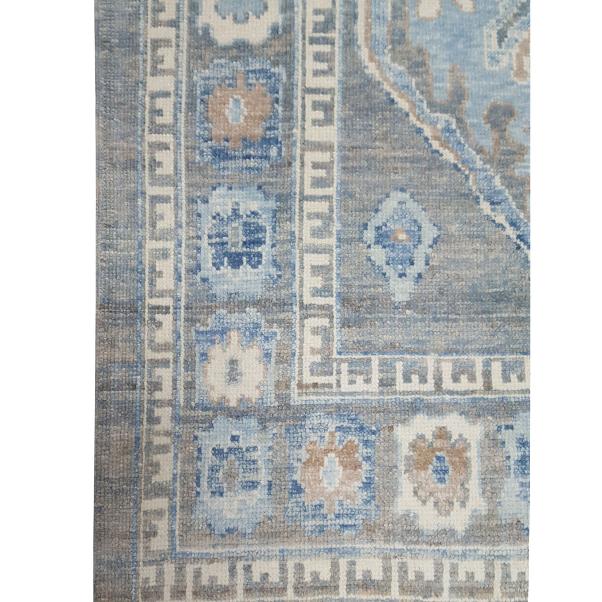Pacific Ushak TR 43669 Green Ivory Transitional Hand Knotted Rug