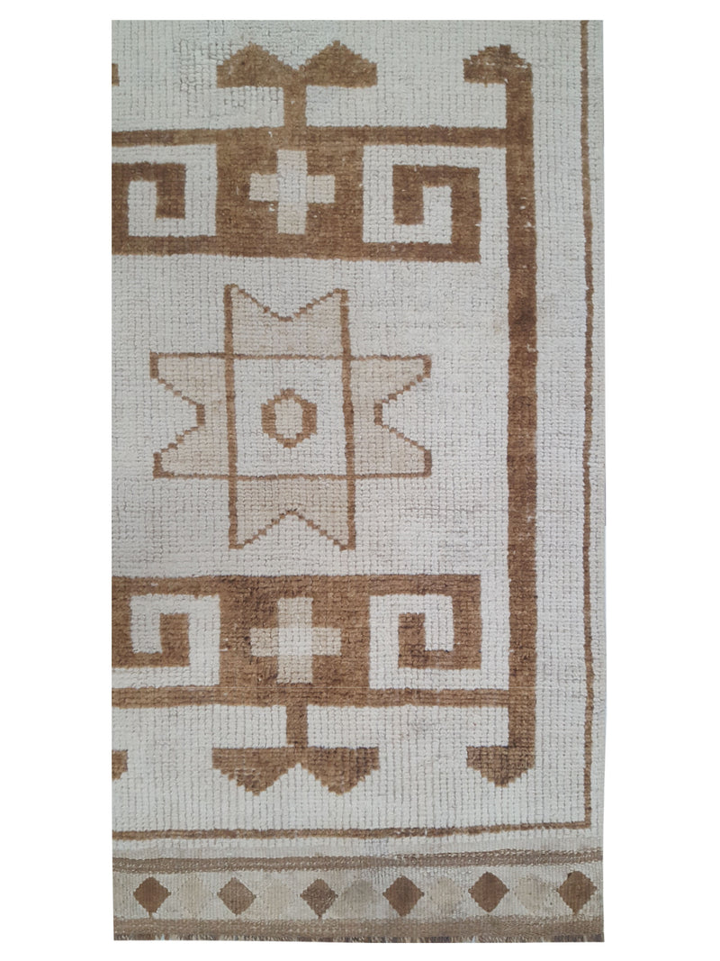 Pacific Anatolian-Natural 43672 Beige Camel Transitional Hand Knotted Rug