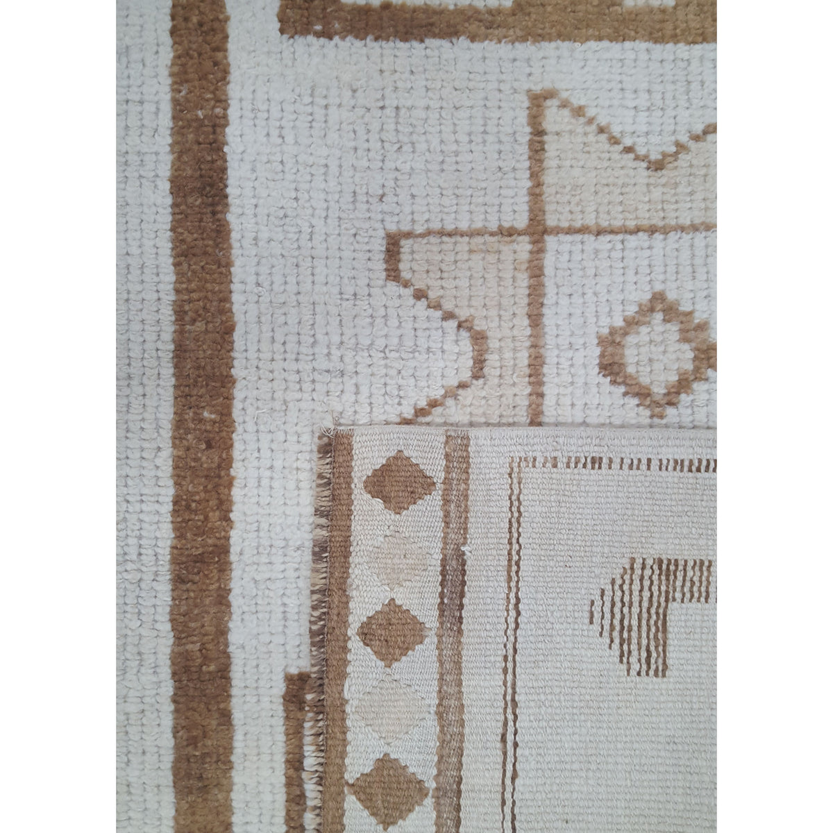 Pacific Anatolian-Natural 43672 Beige Camel Transitional Hand Knotted Rug