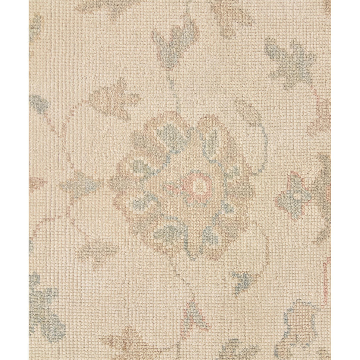 Pacific Ushak 43700 Ivory Sky. Blue Transitional Hand Knotted Rug