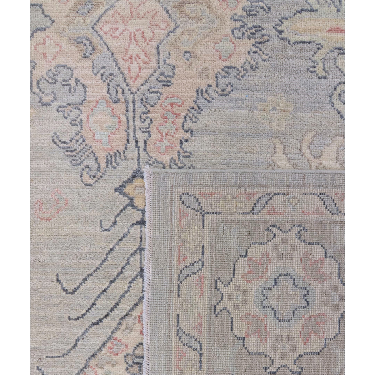 Pacific Ushak Wool Weft 43746 Lt.Grey Grey Transitional Hand Knotted Rug