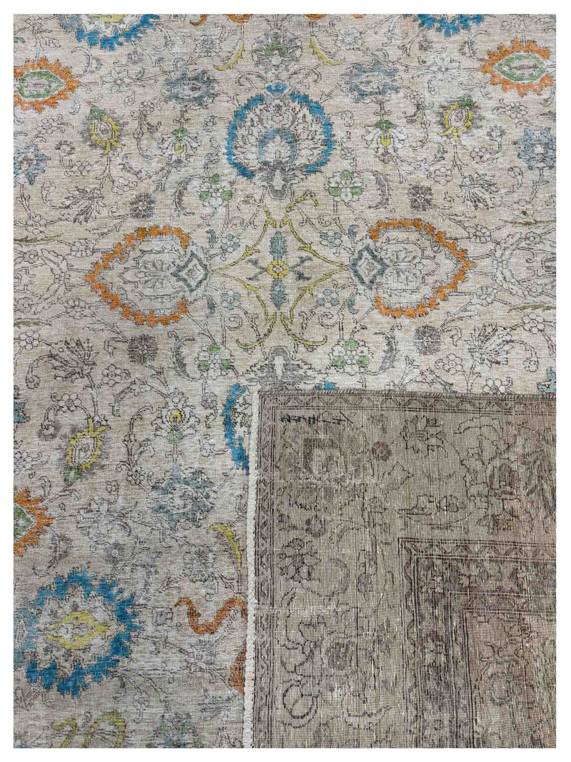 Pacific Vintage Artisan 43780 Beige Multi Vintage Hand Knotted Rug