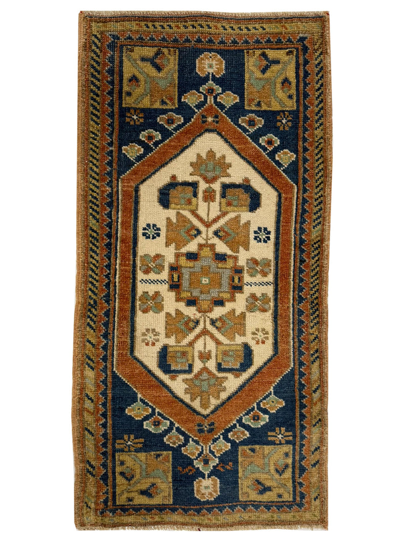 Pacific Anatolian  Ivory Blue 