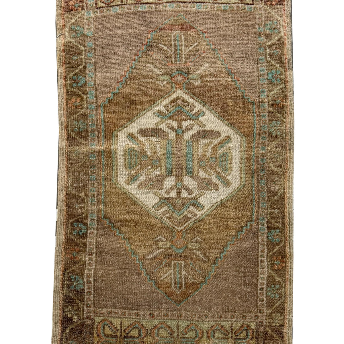 Pacific Anatolian  Beige Ivory 