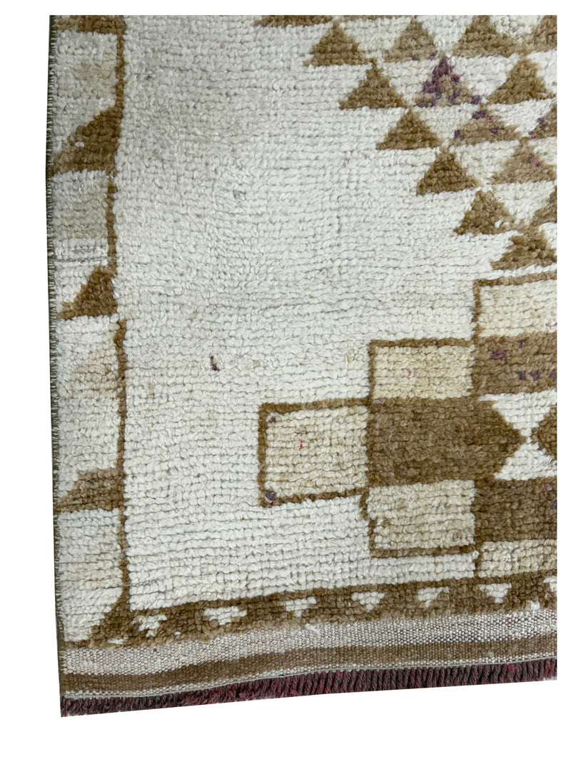 Pacific Anatolian-Natural 43980 Ivory Cream Tradional Hand Knotted Rug