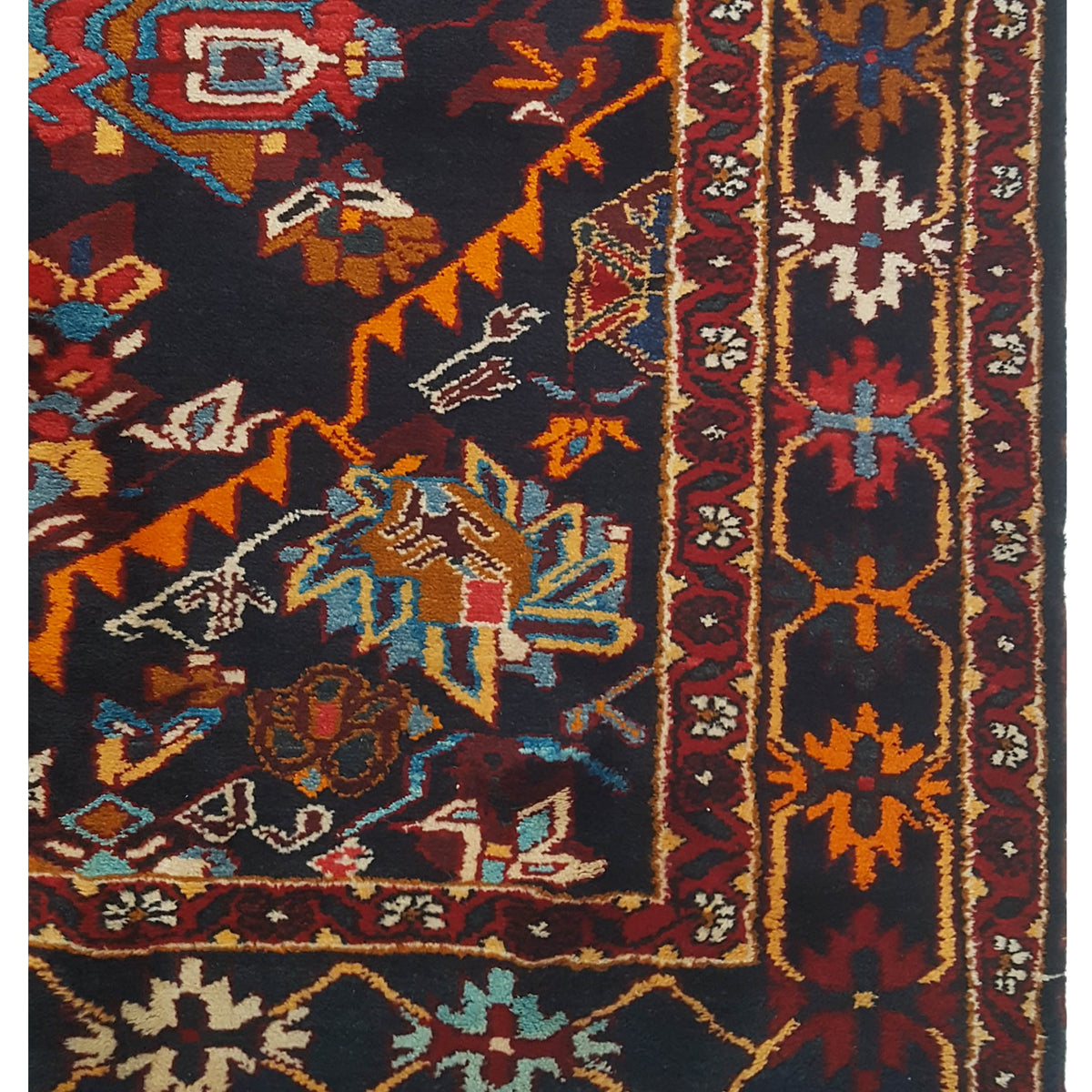 Pacific Bakhtiyari 66734 Navy Red Traditional Hand Knotted Rug