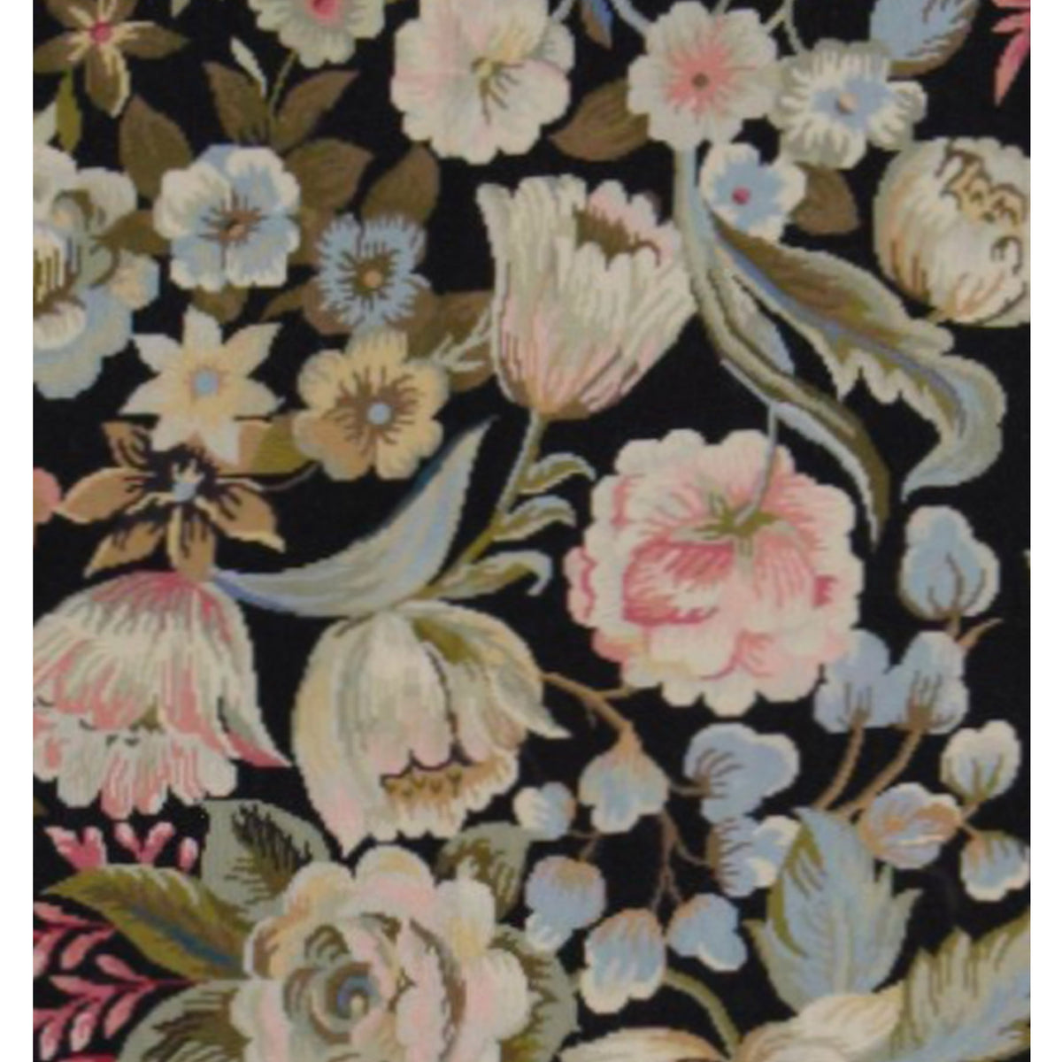 Pacific Needle Point 66813 Black Black Transitional Needle Point Rug