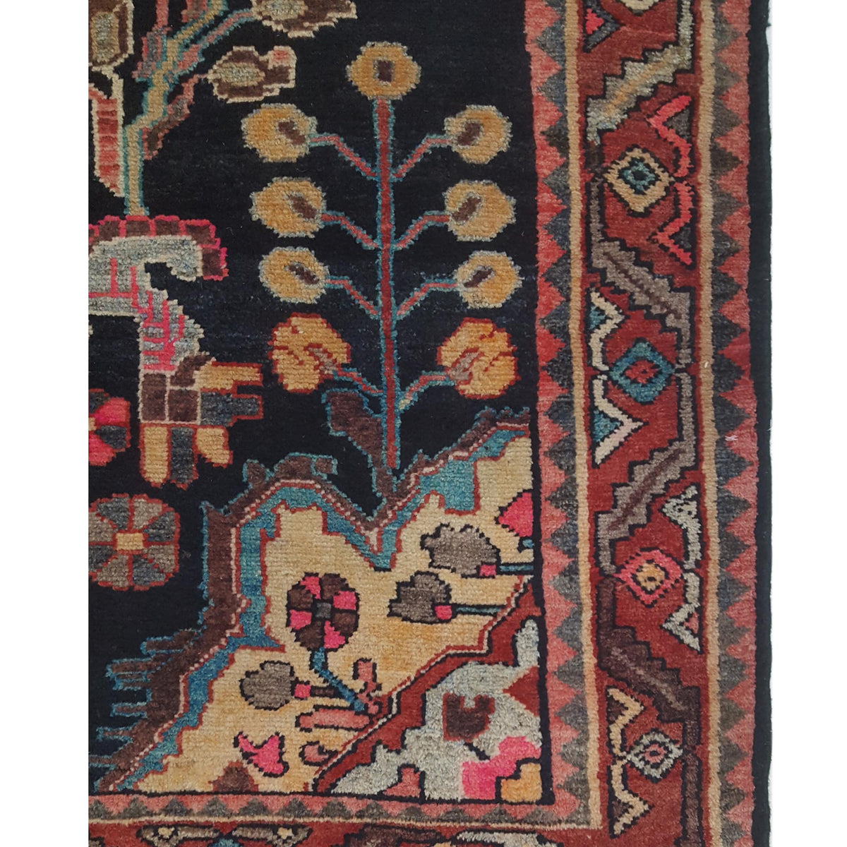 Pacific Bakhtiyari 67193 Red Red Traditional Hand Knotted Rug
