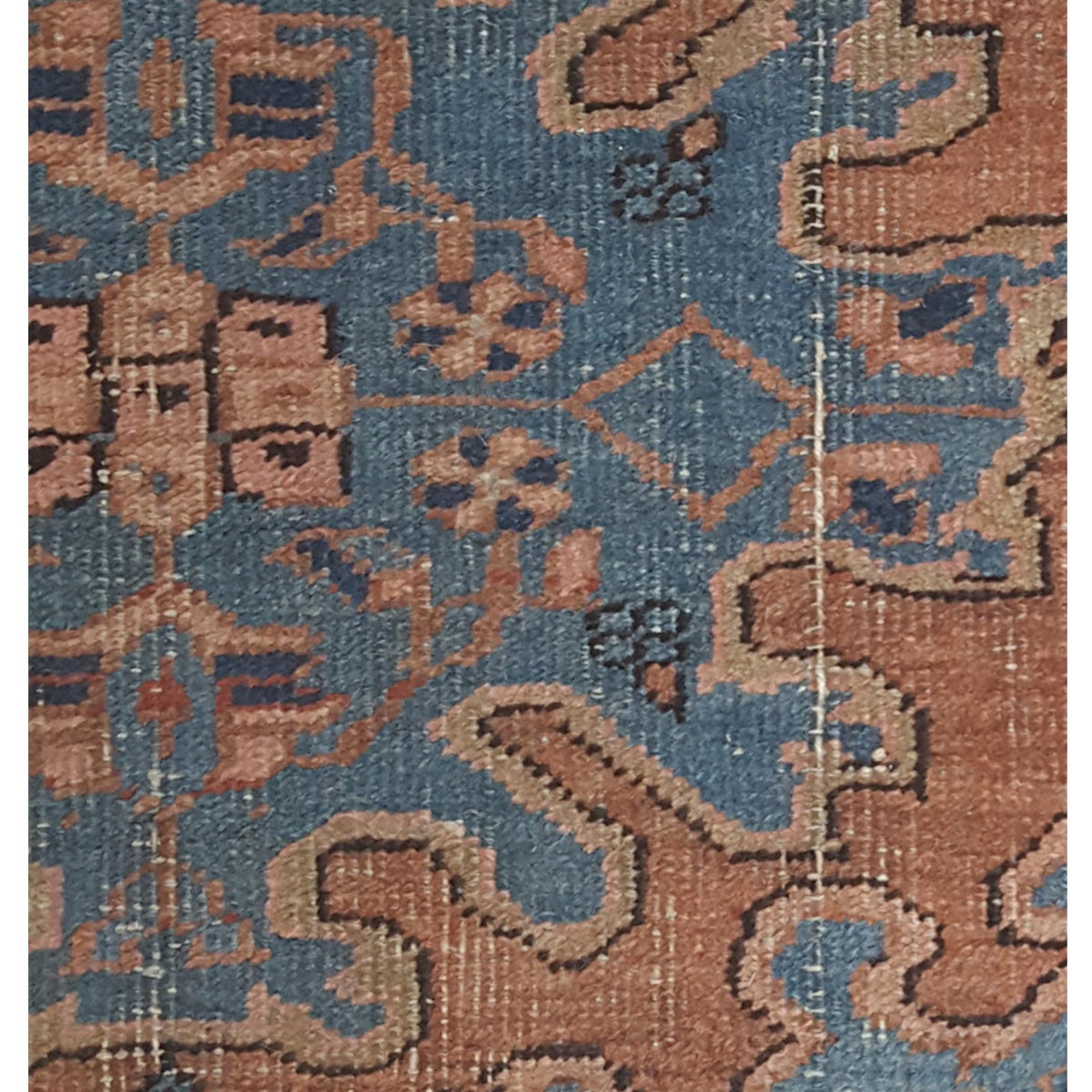 Fasa Antique Heriz 67336 Rust Navy Traditional Antique Rug