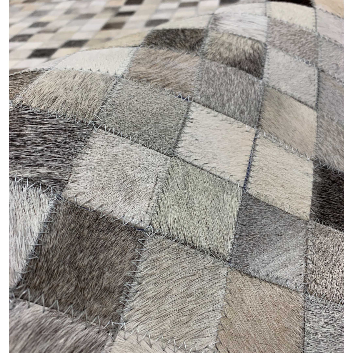 Artisan Carmel 67501 Silver Grey Modern Hand Crafted Rug