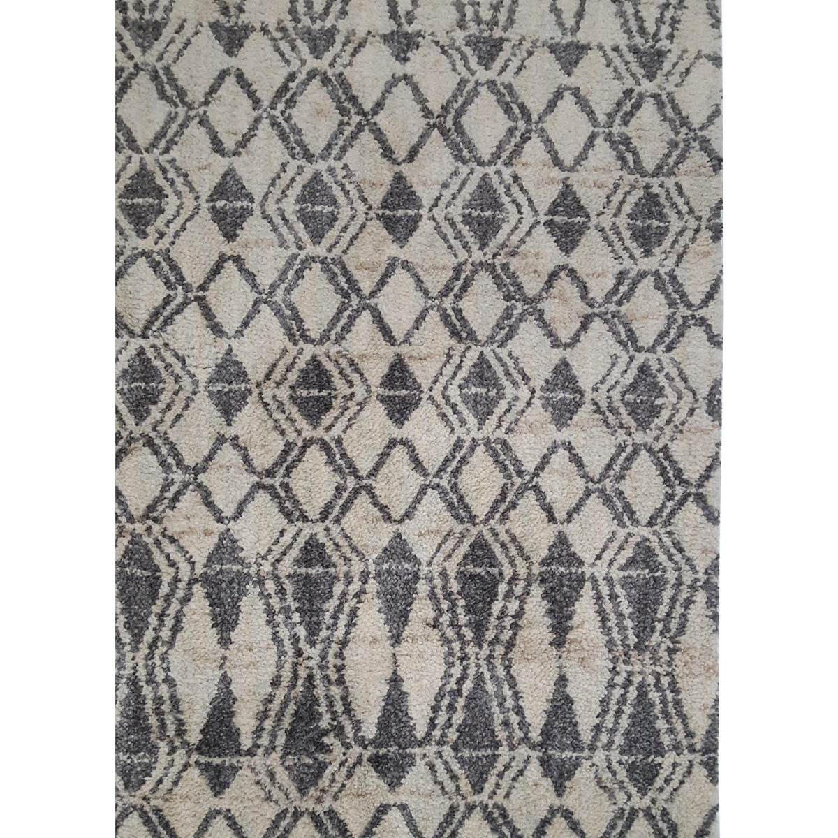Pacific Aero 69819 Ivory Grey Modern Power Loom Rug