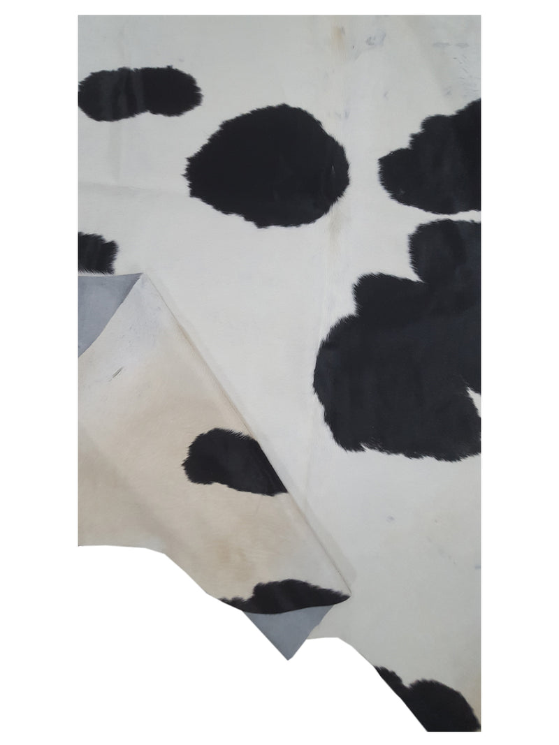 Aura Cowhide 73102 Ivory Black Cowhide Cowhide Rug