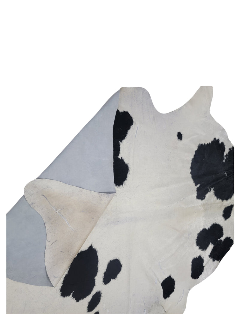 Aura Cowhide 73334 Ivory Black Cowhide Cowhide Rug