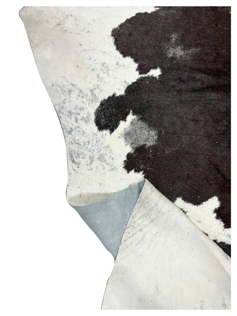 Aura Cowhide 73359 Ivory Black Cowhide Cowhide Rug
