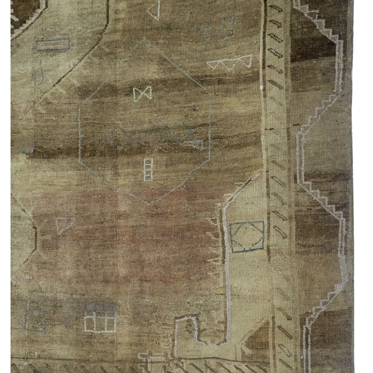Fasa Antique Ushak C-28 Latte Brown Transitional Antique Rug