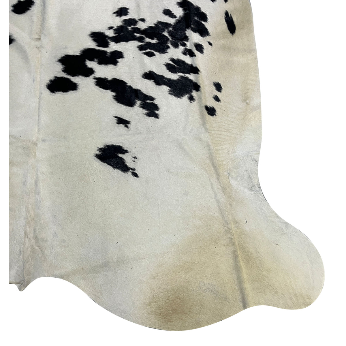 Aura Cowhide 75447 Ivory Black Cowhide Cowhide Rug